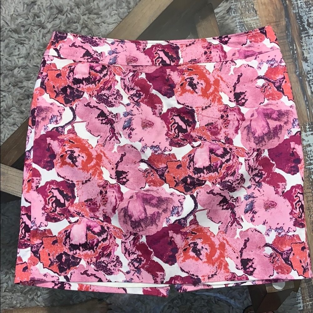 Loft skirt